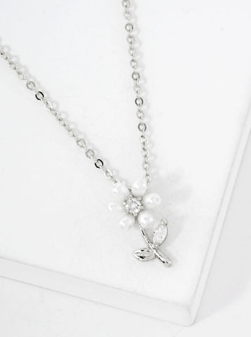 Pearl Flower Necklace